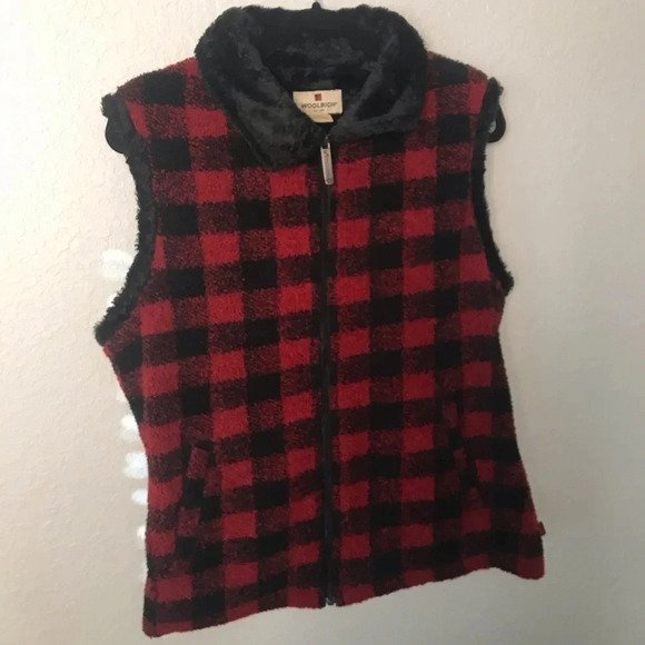 Woolrich Buffalo plaid zip up vest‎ red black medium - Picture 2 of 10